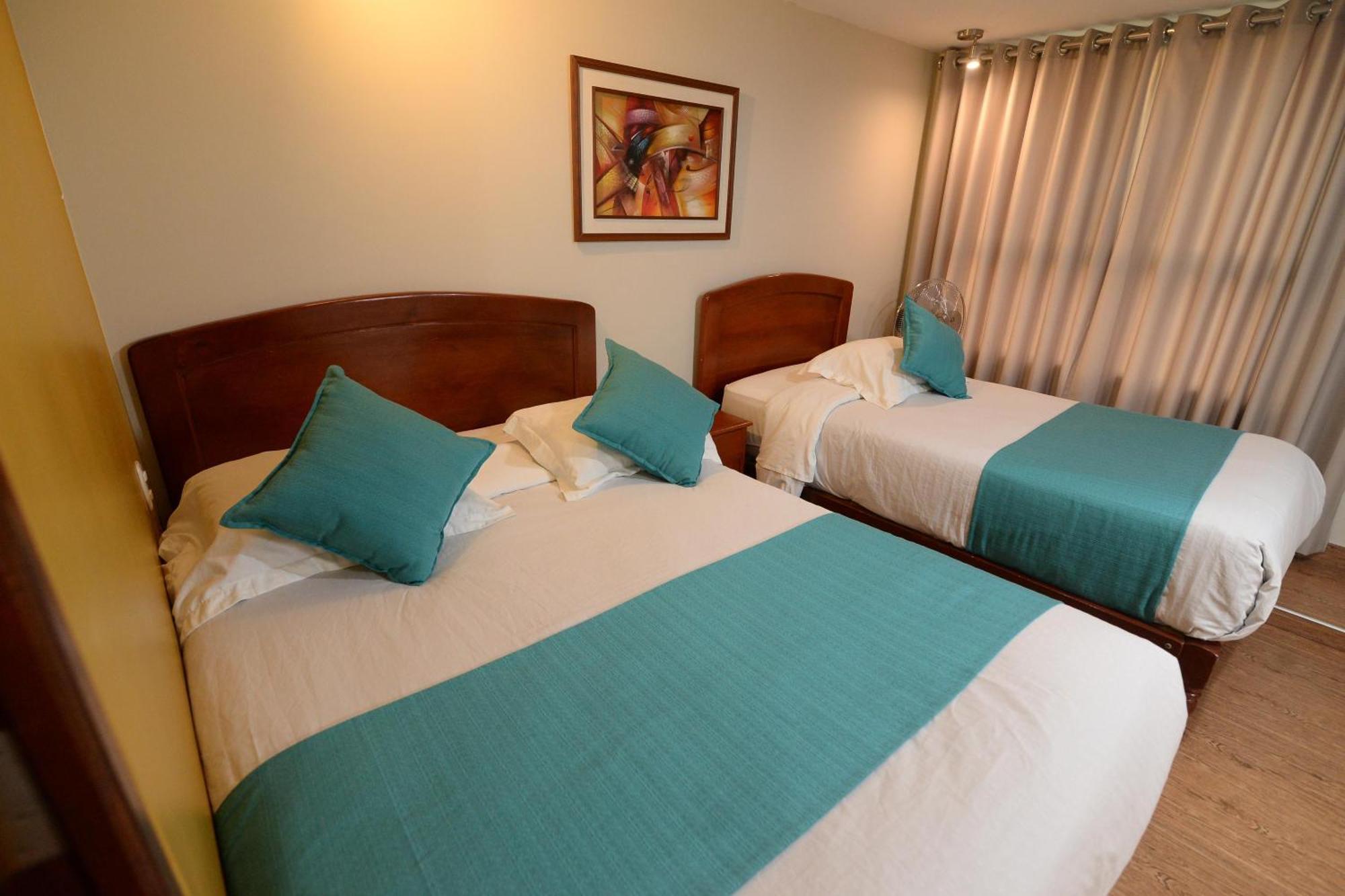 Hotel Palmas Reales Трухильо Экстерьер фото